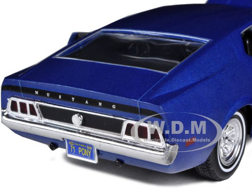 Details about   MOTORMAX 73327 1971 71 FORD MUSTANG SPORTSROOF 1/24 DIECAST MODEL CAR BLUE 