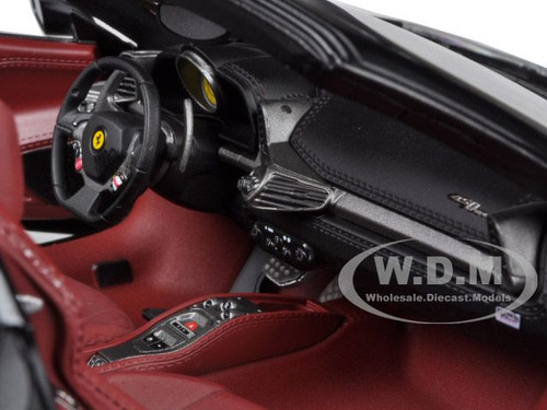 フェラーリ458 Italia ブラックメタリック　模型 Amazon.com: Ferrari 458 Italia Spider Matt Black Elite