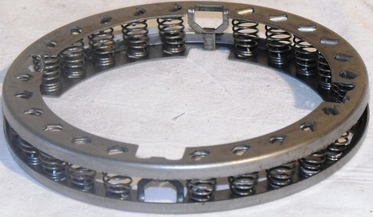 34 Clutch Return Spring, Later Style, 4L60E