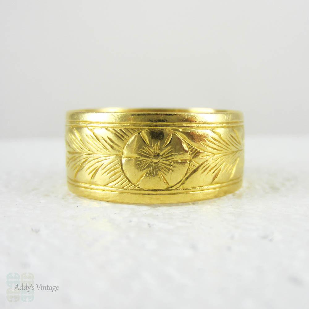 Antique 22 Carat Gold Wedding Ring ~ fluxdesignhouse