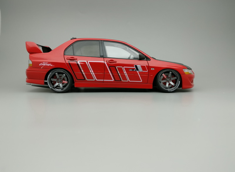 1:18 AUTOart Mitsubishi Lancer Evo 8 VIII ralliart