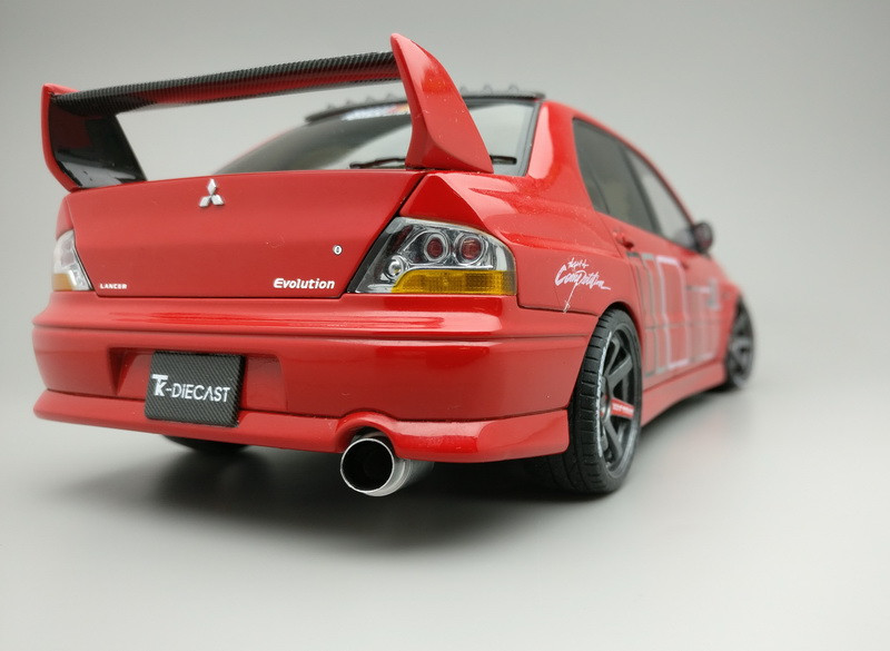 1:18 AUTOart Mitsubishi Lancer Evo 8 VIII ralliart