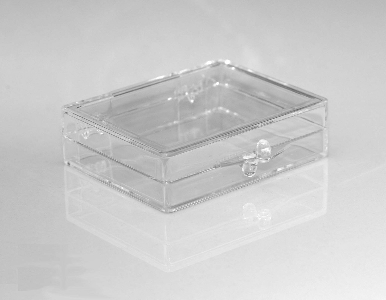 2-1/8 x 1-5/8 x 1/2 Small Plastic Box with Hinged Lid #208 | Thornton