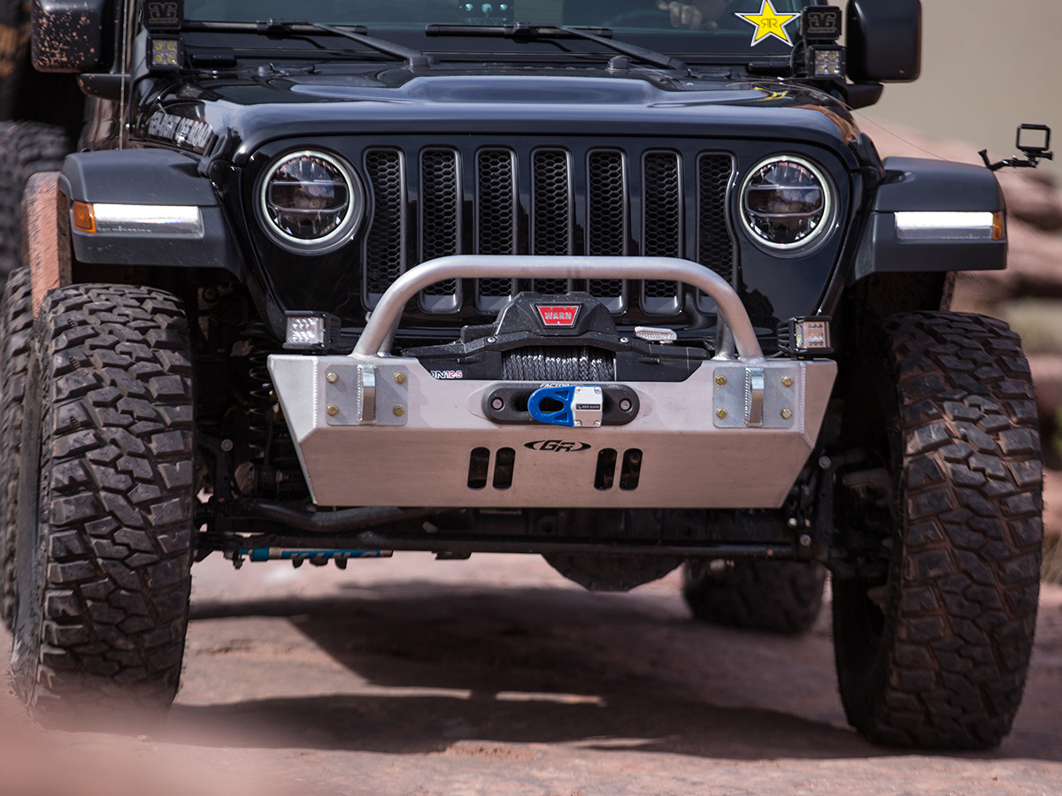 JL Low Profile Winch Guard Front Bumper Aluminum GenRight Jeep Parts