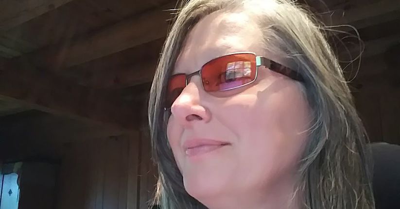 TheraSpecs glasses for reducing migraines while flying