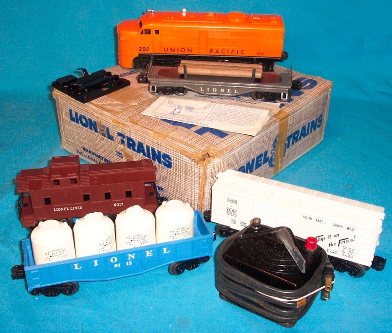 Complete Sets - 1957 - 725: Four Car Diesel Freight Set - Lionel Trains ...