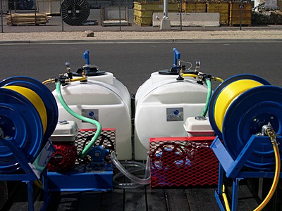 This spray trailer has 2 complete sprayers.