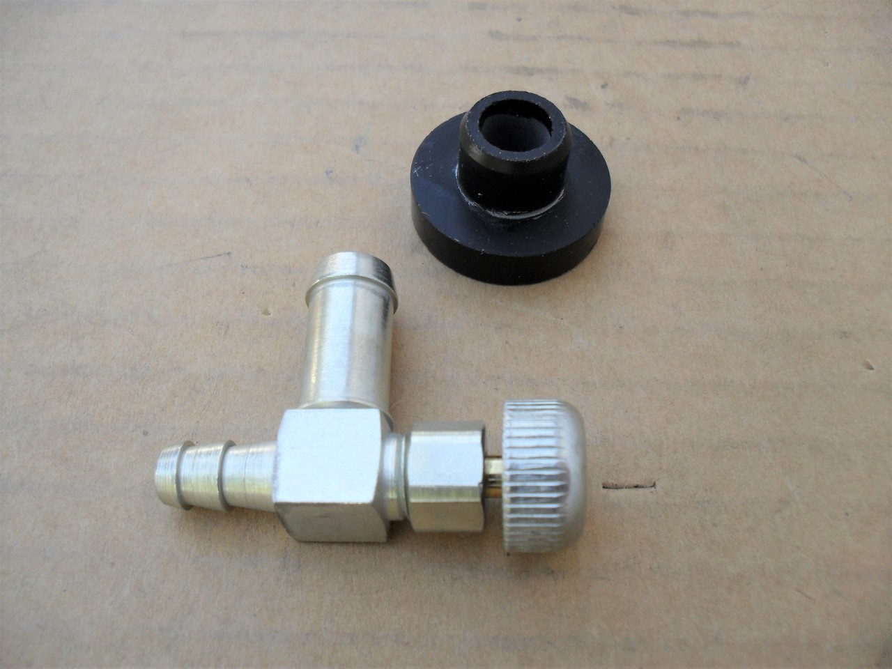Scag Gas Tank Fuel Shut Off Valve and Rubber Bushing 482571, 48309