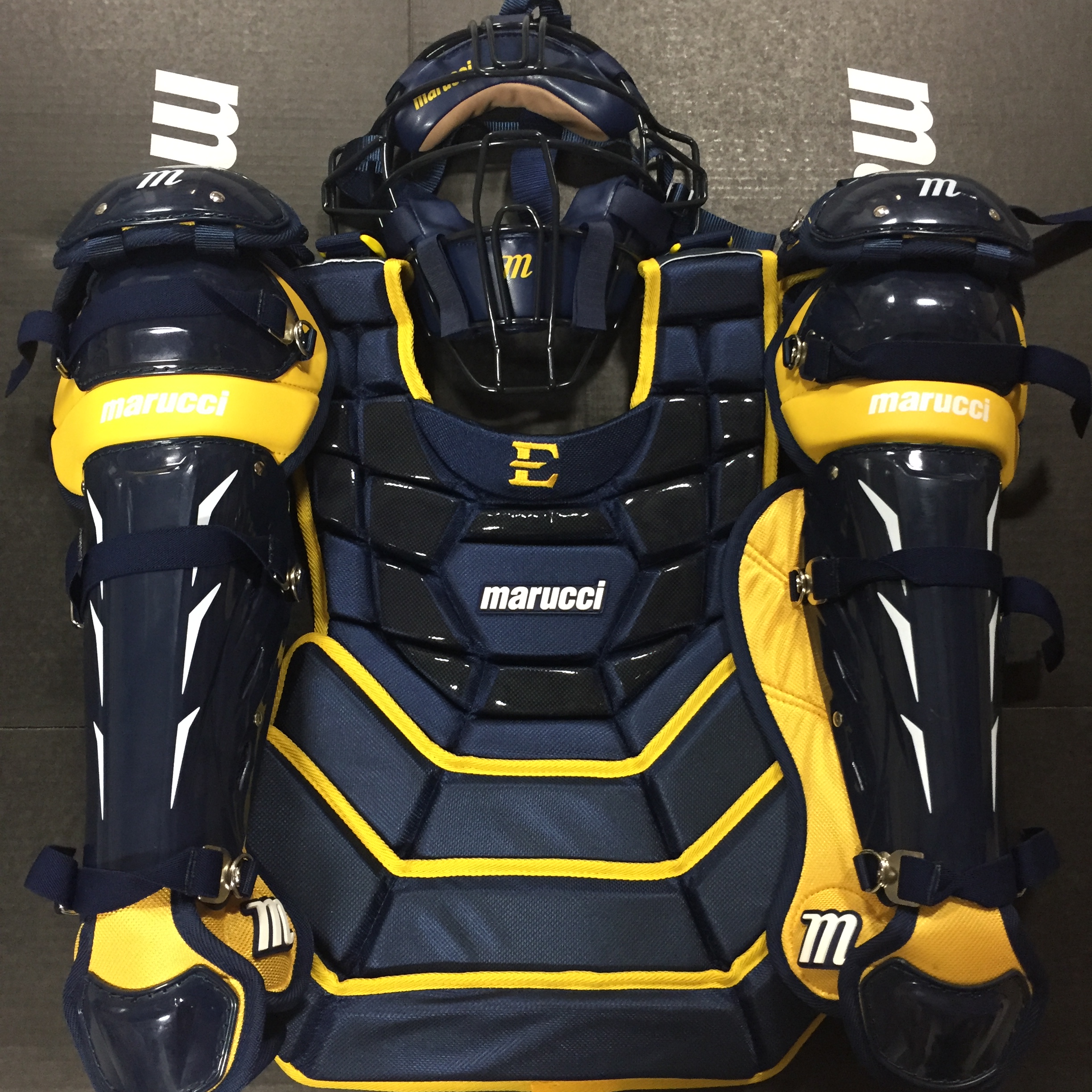 custom-catcher-s-gear-marucci-sports