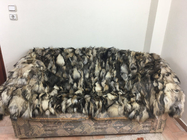 Iceberg fox fur blanket/throw Iceberg fox fur blanket/throw