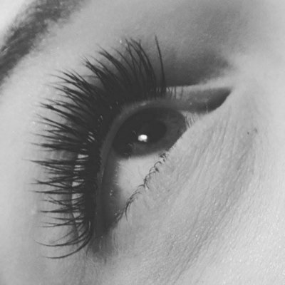 Photo of woman wearing eyelash extensions by Lash Stuff lash-artist-of-the-week-eyelash-extension-pics-5-500.jpg