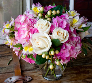 Cottage Garden by Chattanooga Flower Market about-us-flowers.jpg