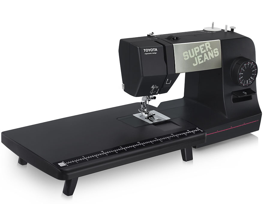 TOYOTA Super Jeans J15 Sewing Machine w/ Extension Table ...