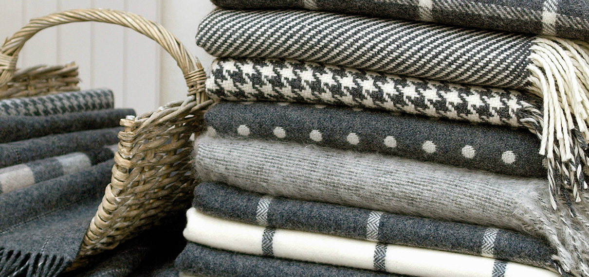 Weavers Of Ireland Master Weavers Of Irish Tweed, Wool Scarves