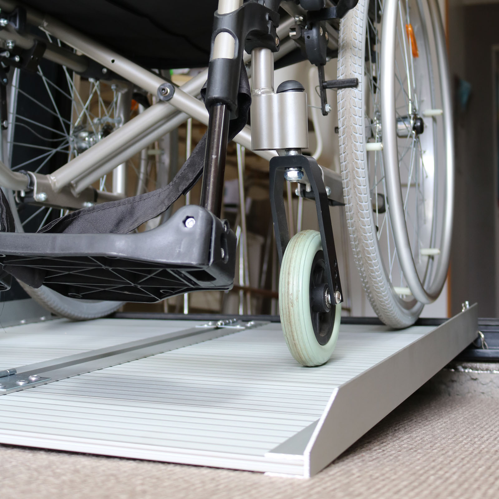 Aluminium Ramp Folding 4 foot Wheelchair Portable Scooter Mower Loading ...